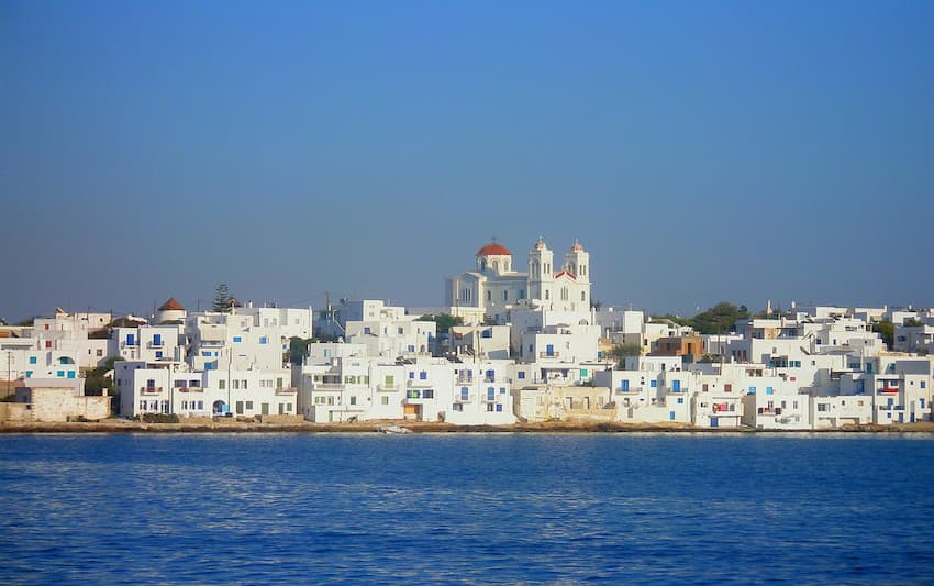 Paros