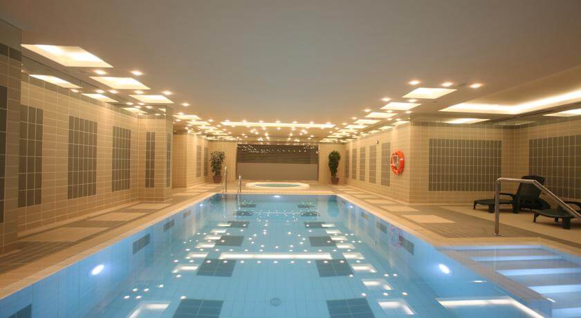 Piscina climatizada del Hotel Nordic