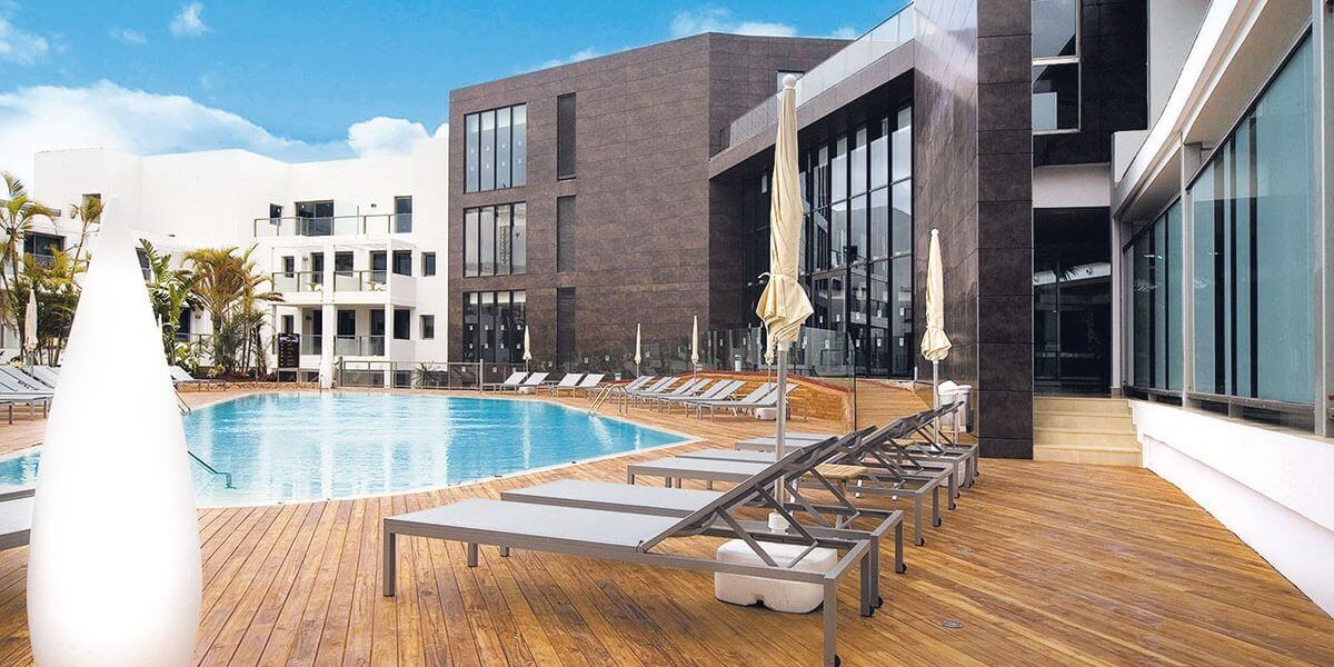 Hotel solo para adultos junta a la playa en Fuerteventura