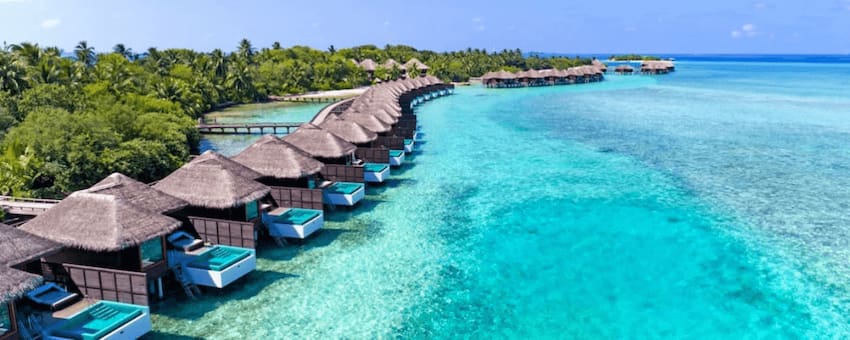 Sheraton-Maldives-Full-Moon