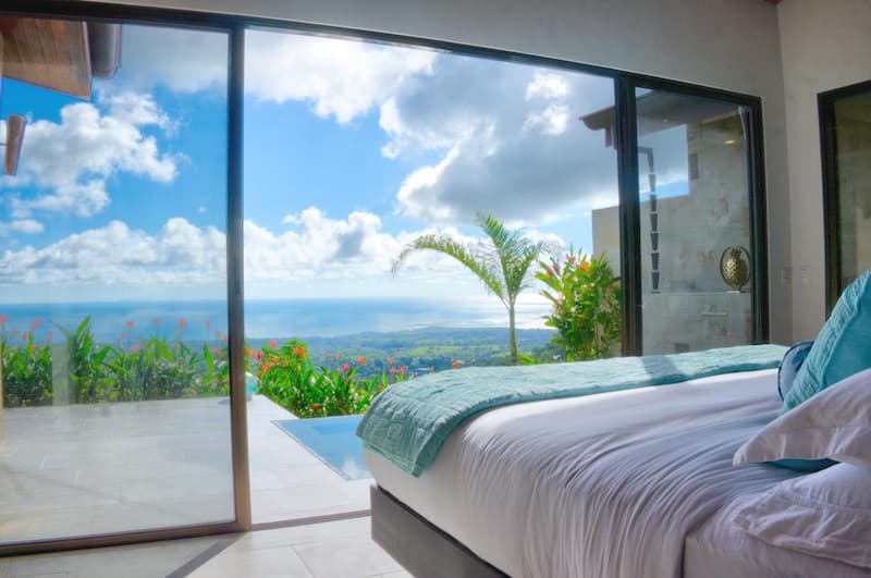 Hotel con piscina privada en el hotel Golden Pineaple