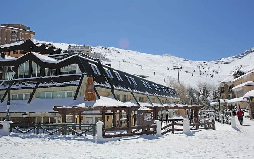 Hotel Telecabina Montaña