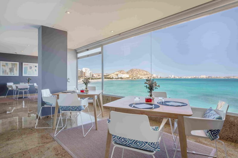 Vistas al mar desde el hotel Suites del Mar by Melia