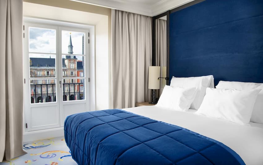 Vistas a la plaza desde la habitación del hotel Pestana