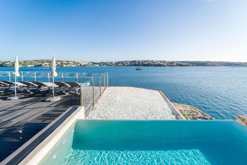 Vistas al mar desde el hotel Artiem Carlos