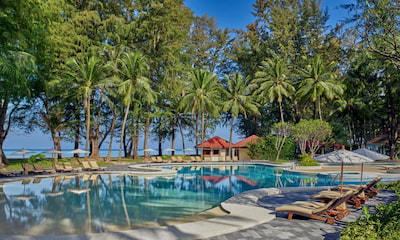 Bang Tao Beach