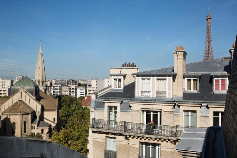Vistas a la Torre Eiffel desde la habitación del Hotel Ares Eiffel