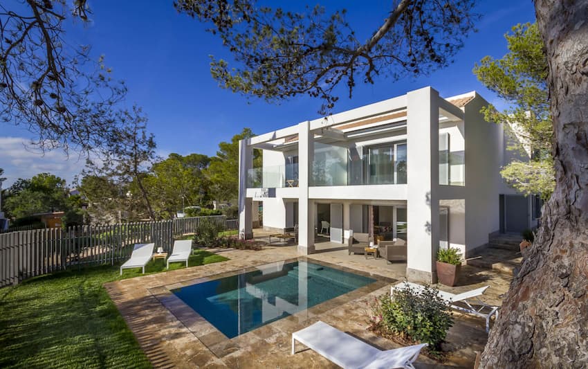 Piscina privada del 7pines resort ibiza
