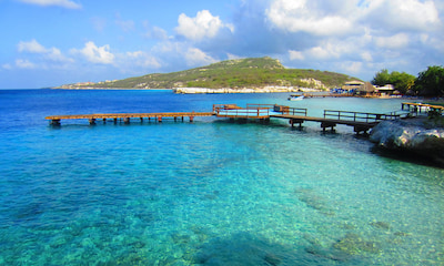 Piscadera Bay
