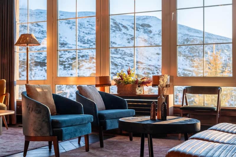 The Mountains Hotel