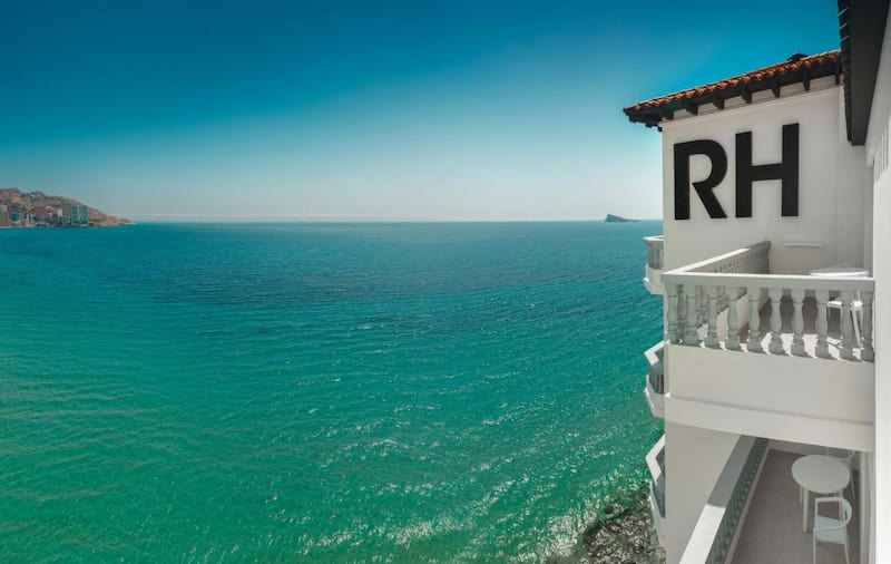 Vistas al mar desde el hotel Gastrohotel Boutique RH Canfali