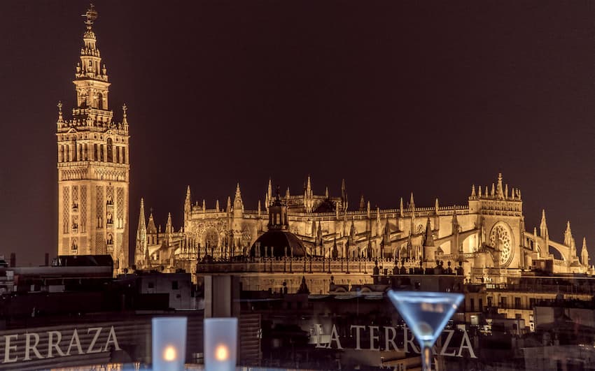 Vistas a la Giralda desde el hotel Inglaterra