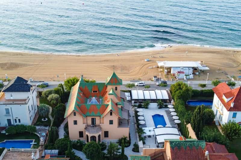 AB BOUTIQUE HOTEL
