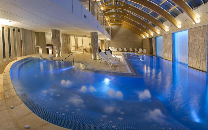 Pileta climatizada del Hotel Cristal