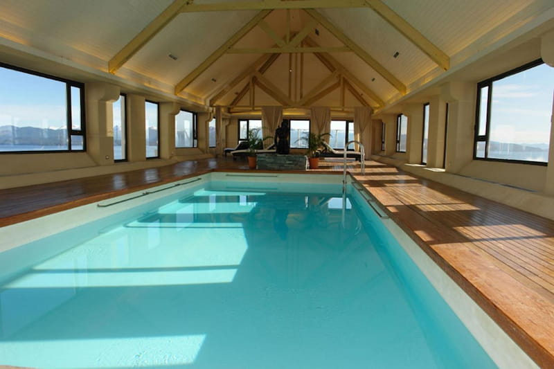 Piscina climatizada del Sheraton Bariloche Hotel