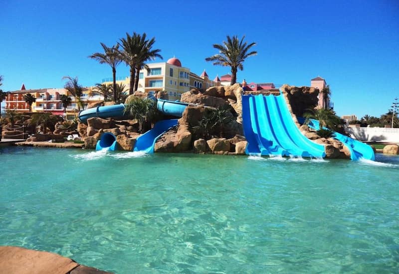 Toboganes acuáticos del hotel Evenia Zoraida Park